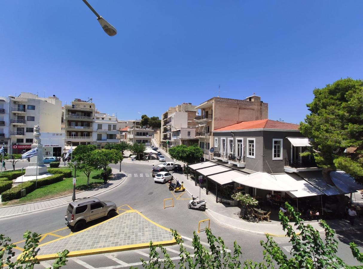 Central Ágios Nikolaos Exterior foto